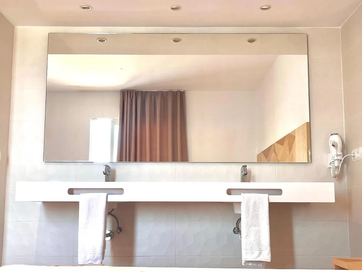 公寓式酒店 Apartamentos Playa Sol Es Cana 西班牙